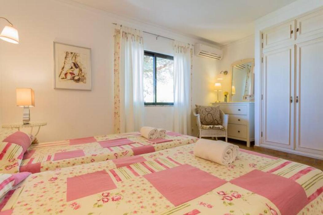 Beach House Albufeira Luaran gambar